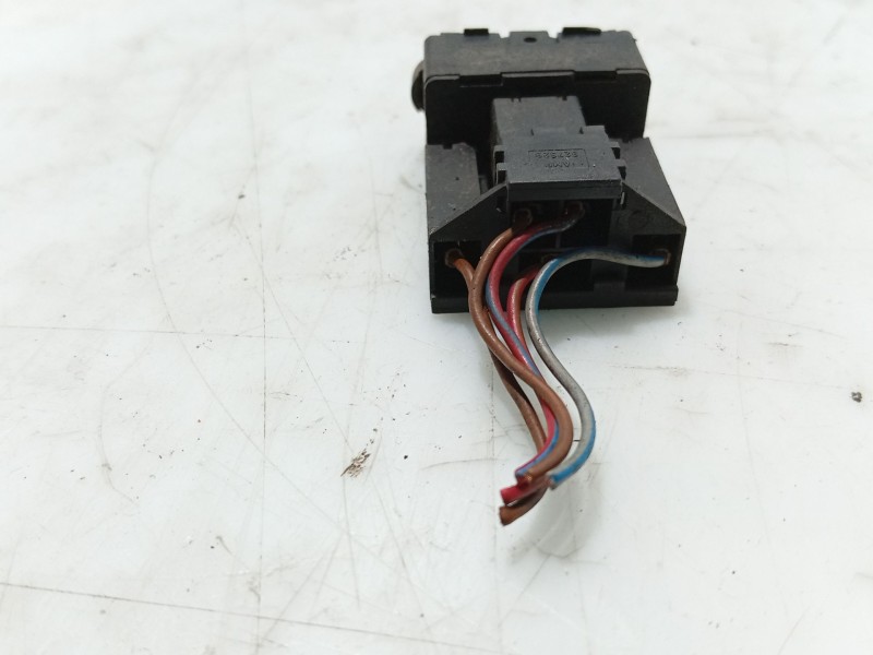 Recambio de interruptor para seat ibiza ii (6k1) 1.9 tdi referencia OEM IAM 6K095323581H  