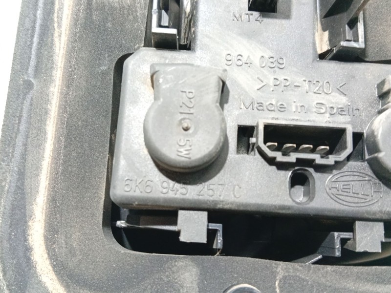 Recambio de piloto trasero izquierdo para seat ibiza ii (6k1) 1.9 tdi referencia OEM IAM 6K6945111G  