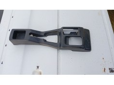 Recambio de consola central para nissan serena (c23) 2.3 d referencia OEM IAM   