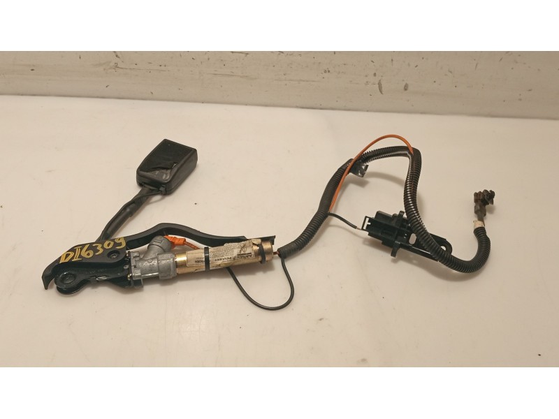 Recambio de anclaje cinturon delantero izquierdo para citroën xsara break (n2) 1.6 16v referencia OEM IAM   