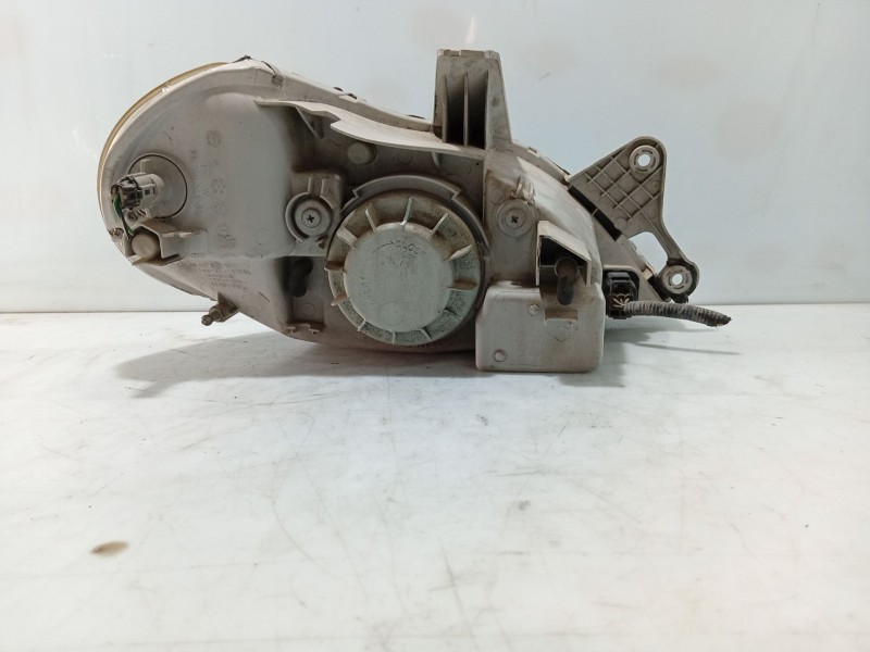 Recambio de faro izquierdo para kia rio i hatchback (dc) 1.3 referencia OEM IAM 0K34W51040C  