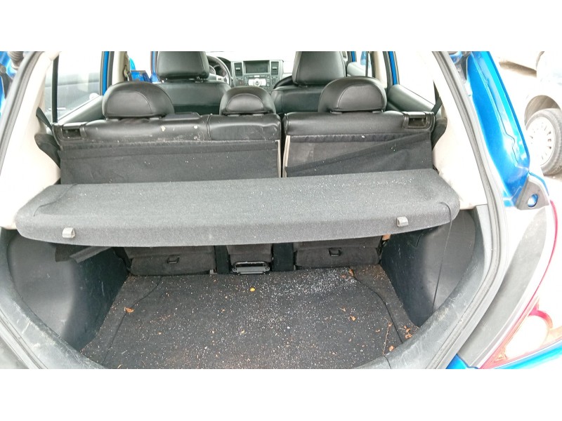 nissan tiida hatchback (c11) del año 2009