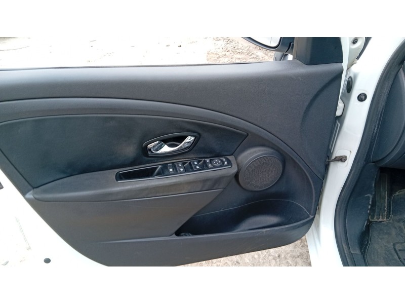 renault megane iii hatchback (bz0/1_, b3_) del año 2015