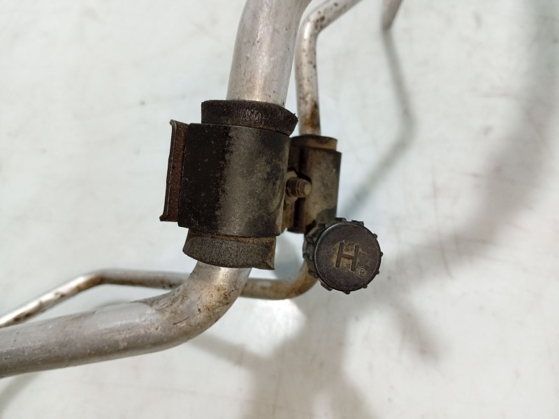 Recambio de tubo para kia rio i hatchback (dc) 1.3 referencia OEM IAM   