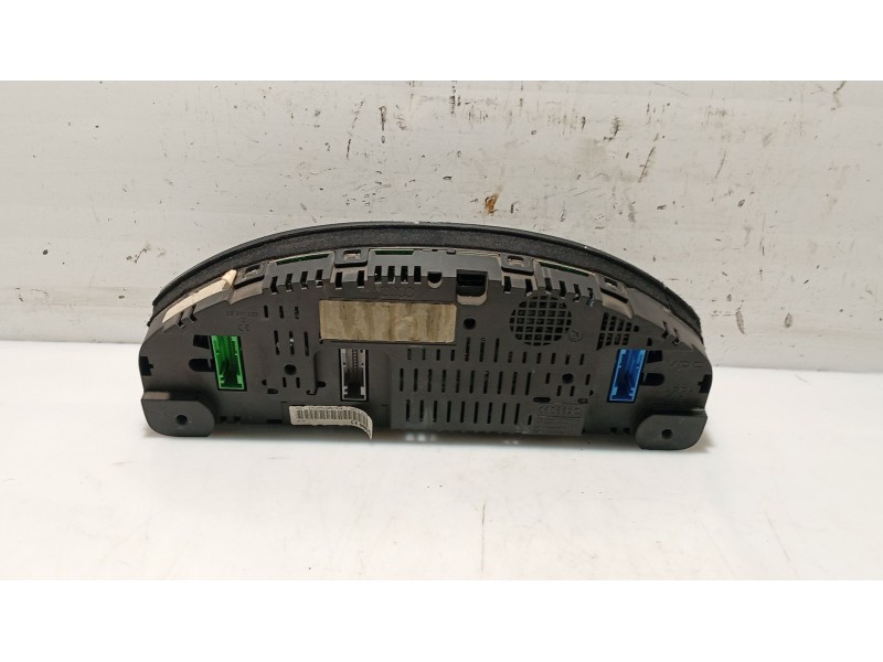 Recambio de cuadro instrumentos para audi allroad quattro (4b5) referencia OEM IAM 0  