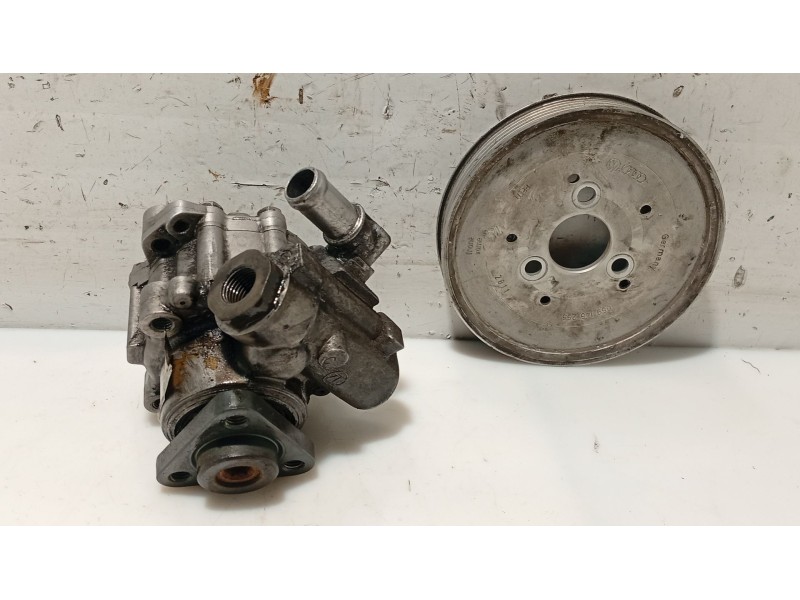 Recambio de bomba direccion para audi allroad quattro (4b5) referencia OEM IAM 0  