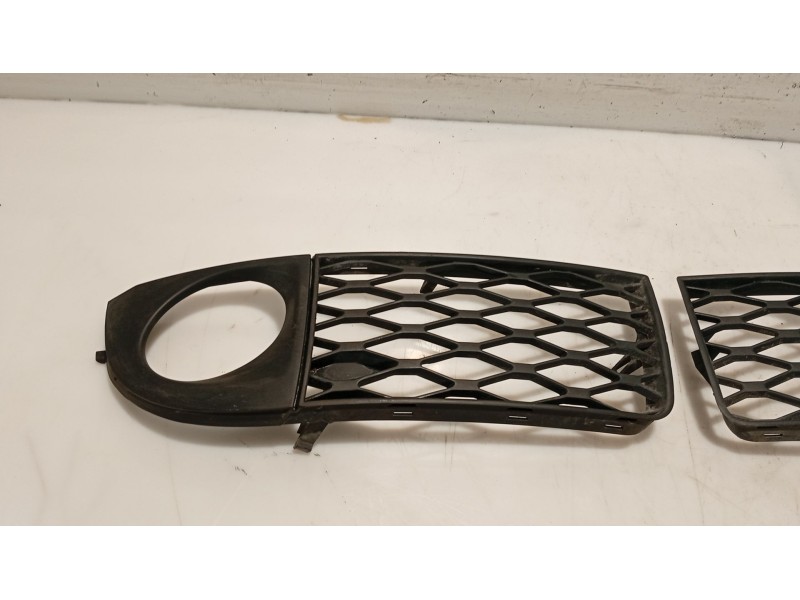 Recambio de moldura para audi allroad quattro (4b5) referencia OEM IAM   