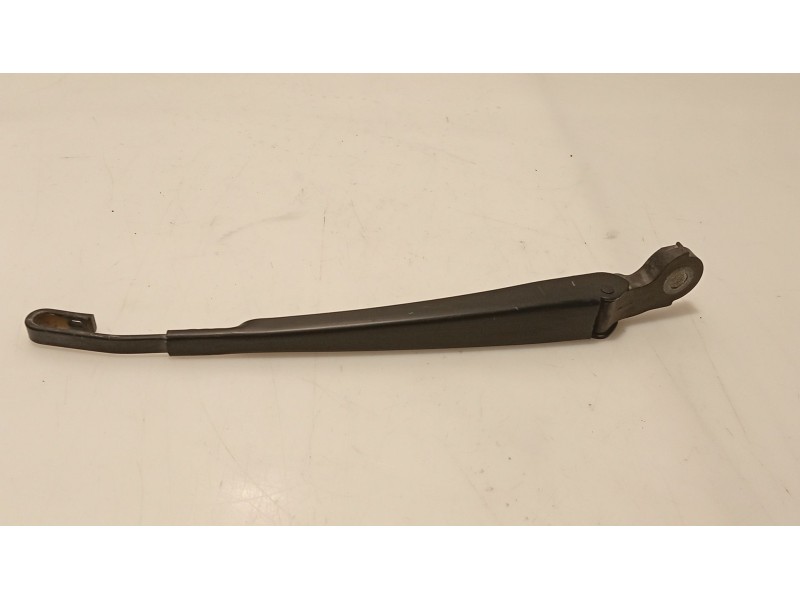 Recambio de brazo limpia trasero para audi allroad quattro (4b5) referencia OEM IAM 0  