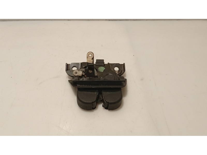 Recambio de cerradura maletero / porton para audi allroad quattro (4b5) referencia OEM IAM 0  