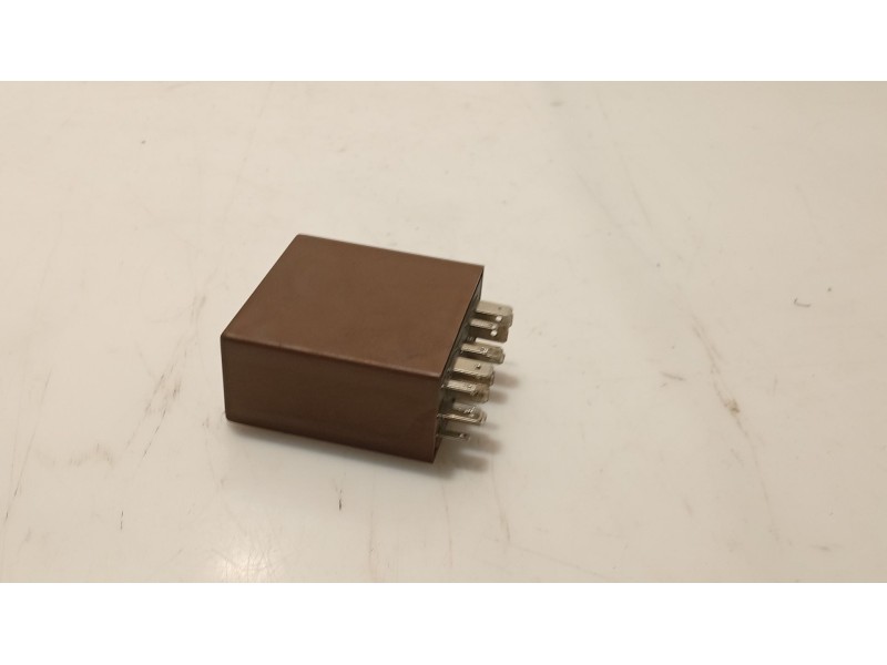Recambio de rele para audi allroad quattro (4b5) referencia OEM IAM 0  