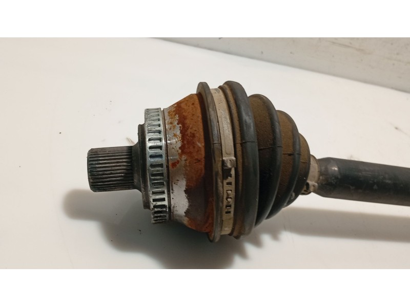 Recambio de transmision delantera izquierda para audi allroad quattro (4b5) referencia OEM IAM 0  