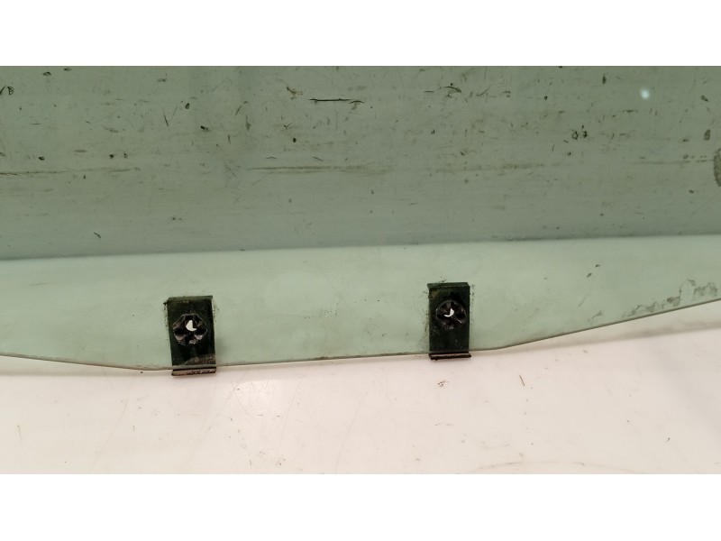 Recambio de luna trasera derecha para audi allroad quattro (4b5) referencia OEM IAM 0  