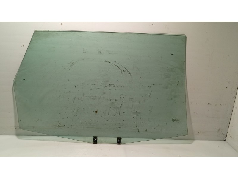 Recambio de luna trasera izquierda para audi allroad quattro (4b5) referencia OEM IAM 0  