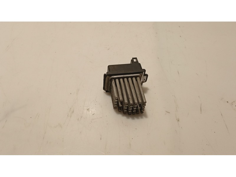 Recambio de resistencia calefaccion para audi allroad quattro (4b5) referencia OEM IAM 0  