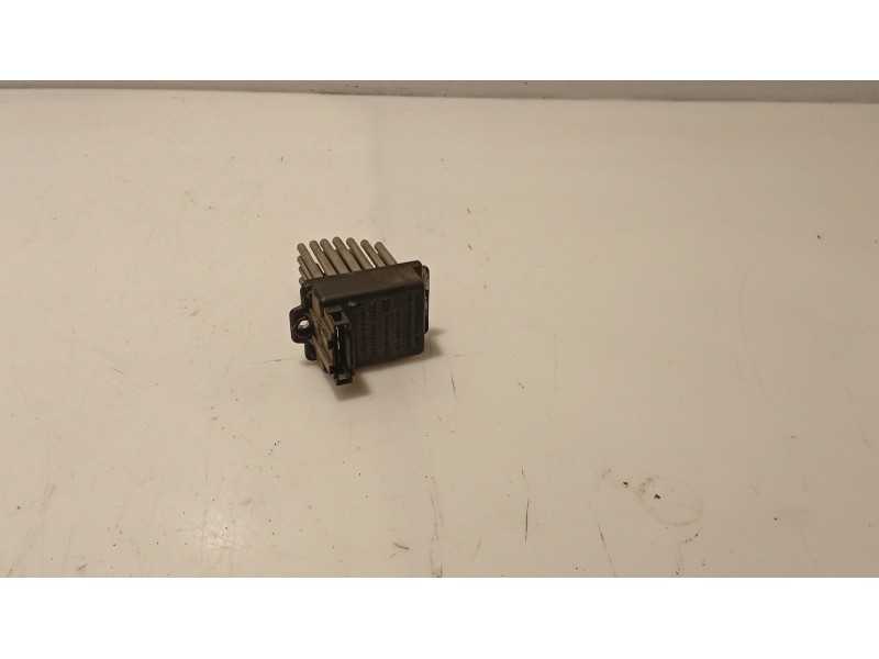 Recambio de resistencia calefaccion para audi allroad quattro (4b5) referencia OEM IAM 0  