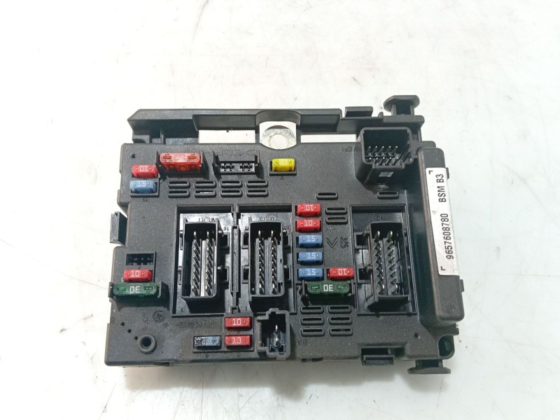 Recambio de caja reles / fusibles para citroën xsara picasso (n68) 1.6 hdi referencia OEM IAM   