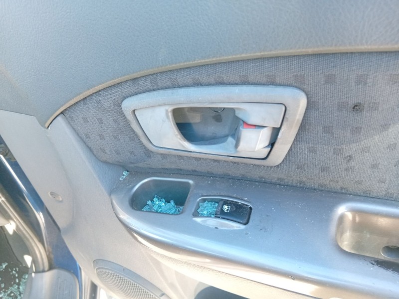 kia carens i monospace (fc, fj) del año 2004