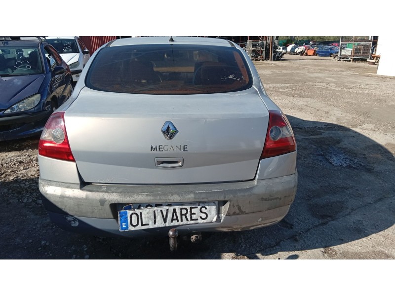 renault megane ii sedán (lm0/1_) del año 2004