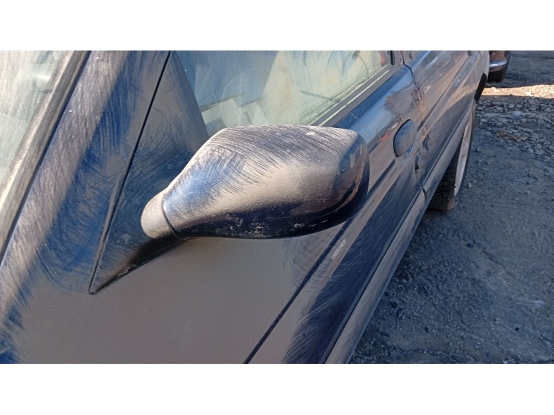 ford escort vi sedán (gal, afl) del año 1998