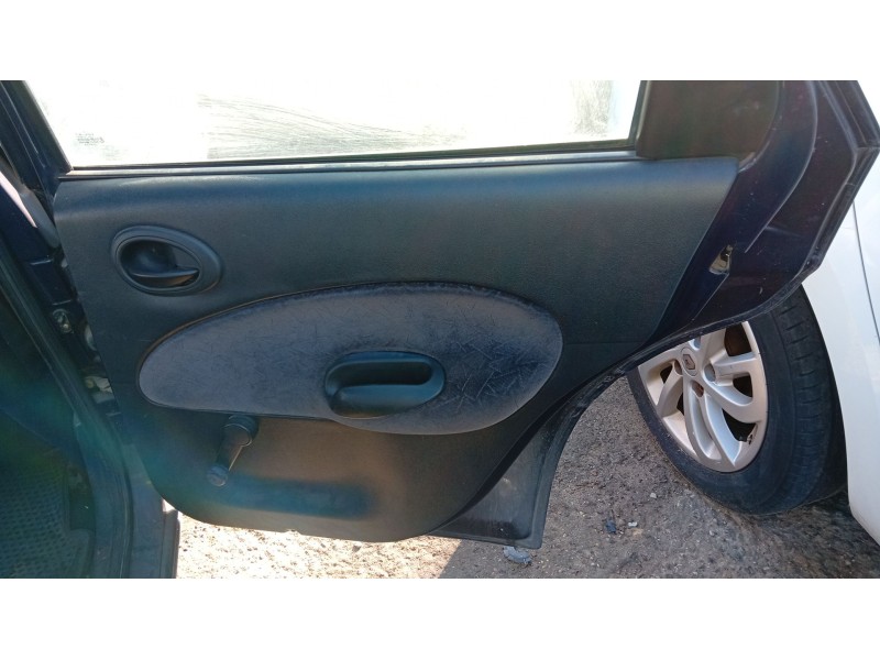 ford escort vi sedán (gal, afl) del año 1998