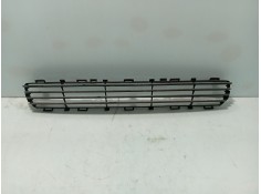 Recambio de moldura para toyota avensis station wagon (_t25_) 2.0 d-4d (cdt250_) referencia OEM IAM   