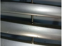 Recambio de moldura para toyota avensis station wagon (_t25_) 2.0 d-4d (cdt250_) referencia OEM IAM    2