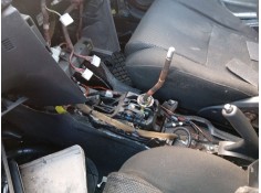 Recambio de palanca cambio para toyota avensis station wagon (_t25_) 2.0 d-4d (cdt250_) referencia OEM IAM   