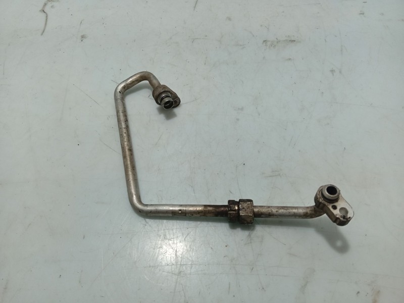 Recambio de tubo para toyota avensis station wagon (_t25_) 2.0 d-4d (cdt250_) referencia OEM IAM   