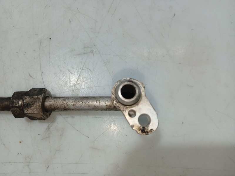 Recambio de tubo para toyota avensis station wagon (_t25_) 2.0 d-4d (cdt250_) referencia OEM IAM   