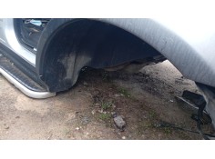 Recambio de paso de rueda trasero izquierdo para land rover range rover sport i (l320) 2.7 d 4x4 referencia OEM IAM LR019116  