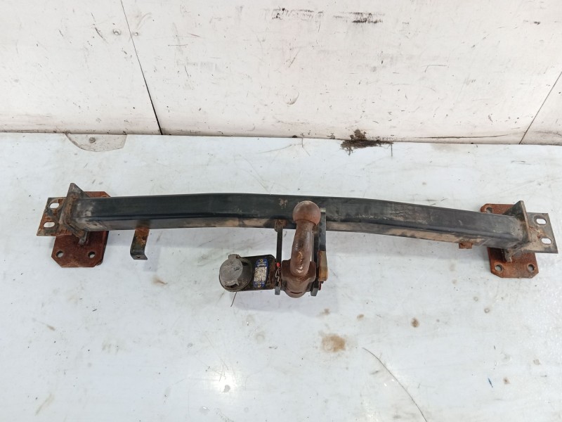 Recambio de enganche remolque para bmw x5 (e70) 3.0 d referencia OEM IAM 71606798524  