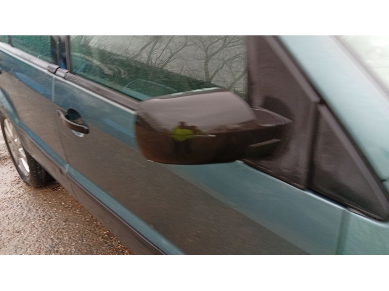 ford fusion (ju_) del año 2003