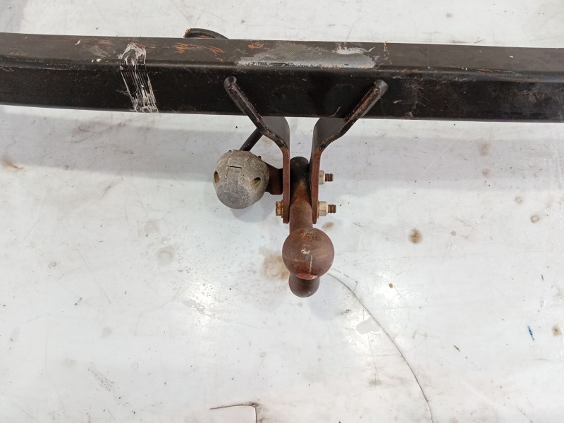 Recambio de enganche remolque para chevrolet epica 2.0 diesel cat referencia OEM IAM 1611T36  