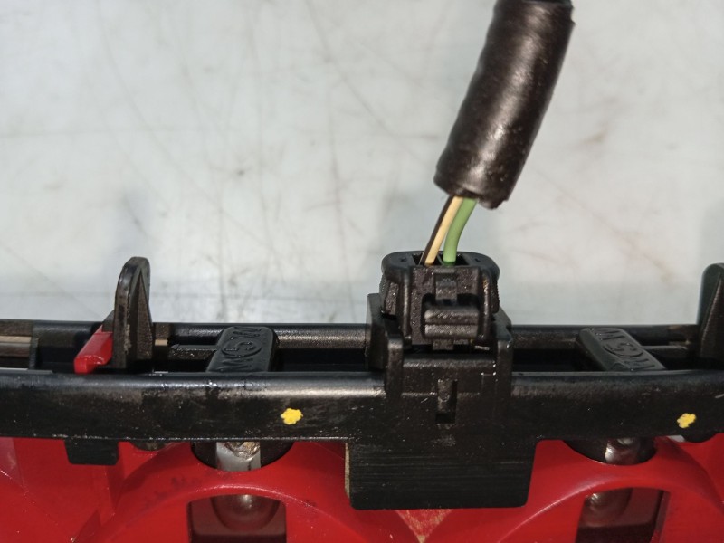 Recambio de luz central de freno para peugeot 107 urban referencia OEM IAM 1606372780  