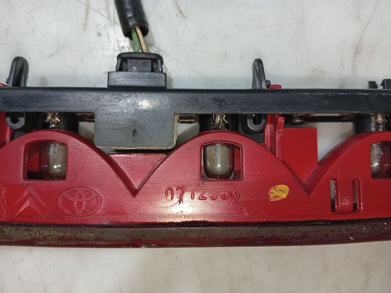 Recambio de luz central de freno para peugeot 107 urban referencia OEM IAM 1606372780  