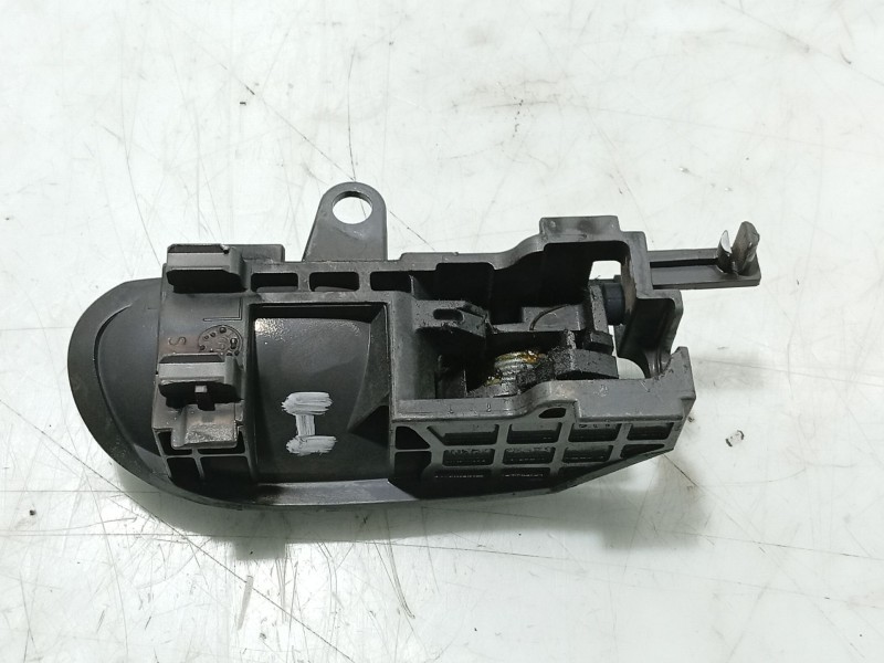 Recambio de maneta interior delantera izquierda para peugeot 107 urban referencia OEM IAM   