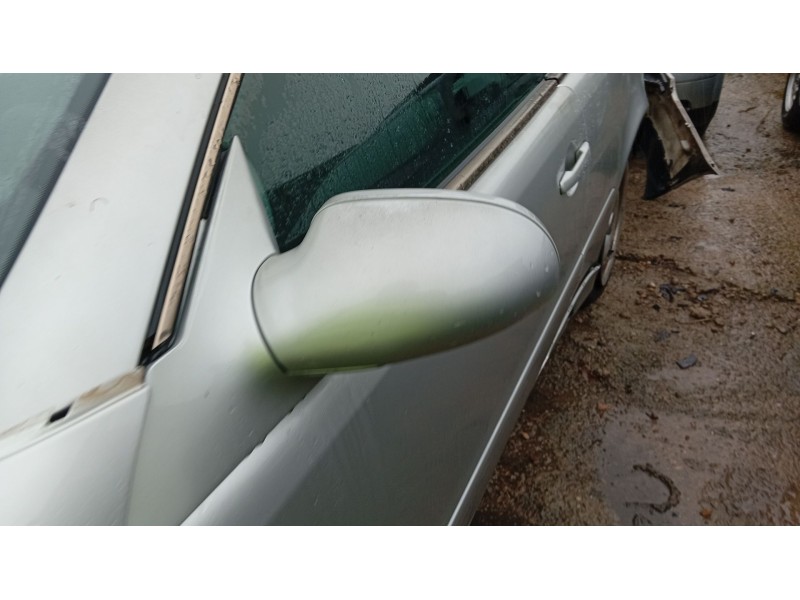 mercedes-benz clk (c208) del año 2002