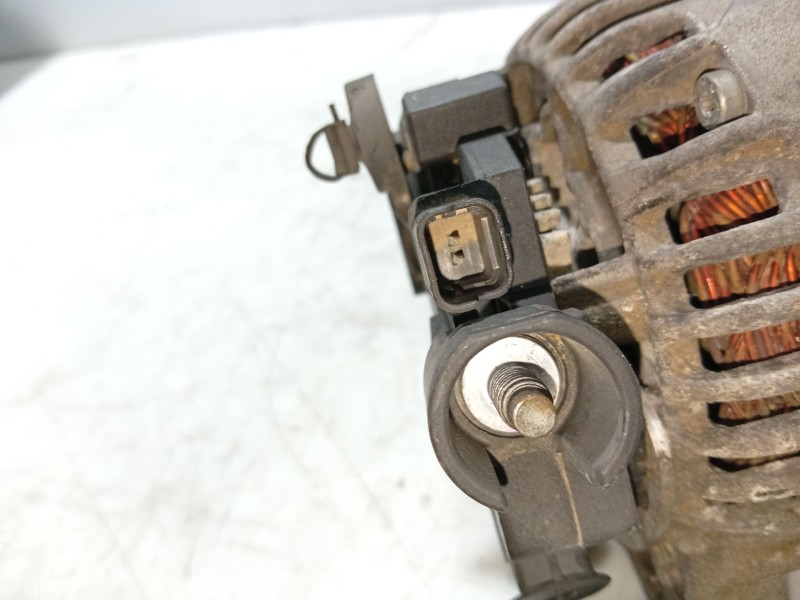 Recambio de alternador para peugeot 107 urban referencia OEM IAM 5702H1  