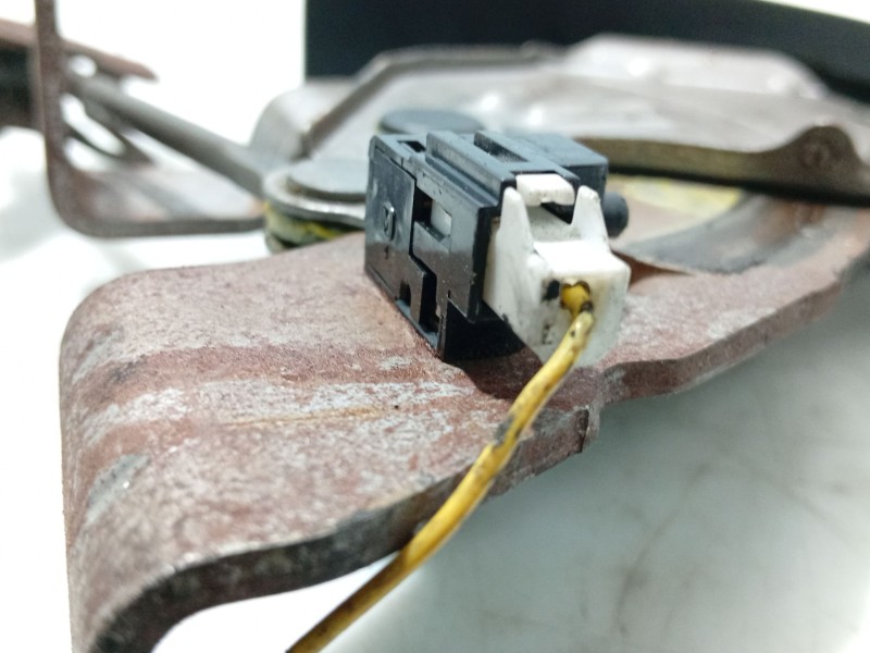 Recambio de palanca freno de mano para peugeot 107 urban referencia OEM IAM 4701A0  