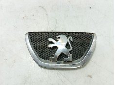 Recambio de moldura para peugeot 107 urban referencia OEM IAM   