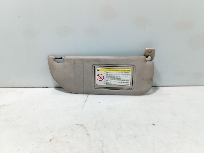 Recambio de parasol derecho para peugeot 107 urban referencia OEM IAM   