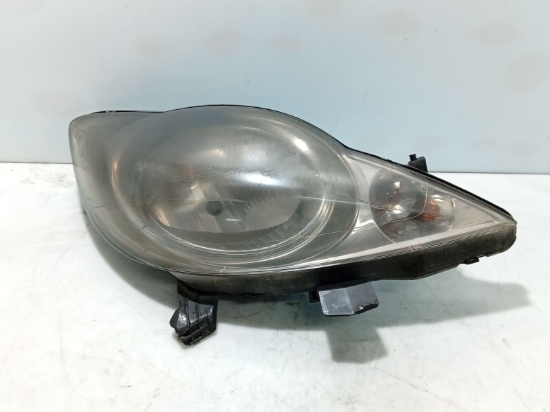 Recambio de faro derecho para peugeot 107 urban referencia OEM IAM 620674  