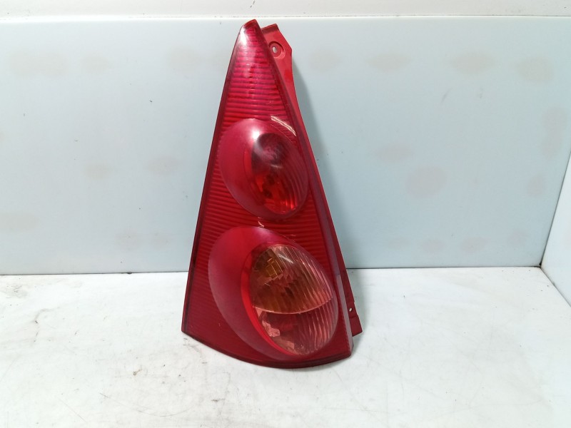 Recambio de piloto trasero izquierdo para peugeot 107 urban referencia OEM IAM 6350X6  