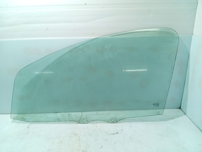 Recambio de luna delantera izquierda para peugeot 107 urban referencia OEM IAM 9201G4  