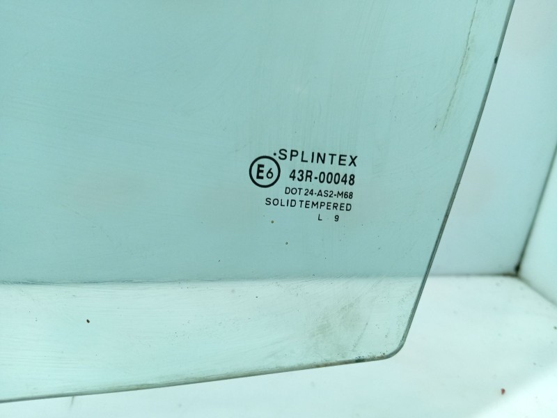 Recambio de luna delantera izquierda para peugeot 107 urban referencia OEM IAM 9201G4  