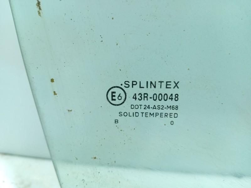 Recambio de luna delantera derecha para peugeot 107 urban referencia OEM IAM 9202F7  