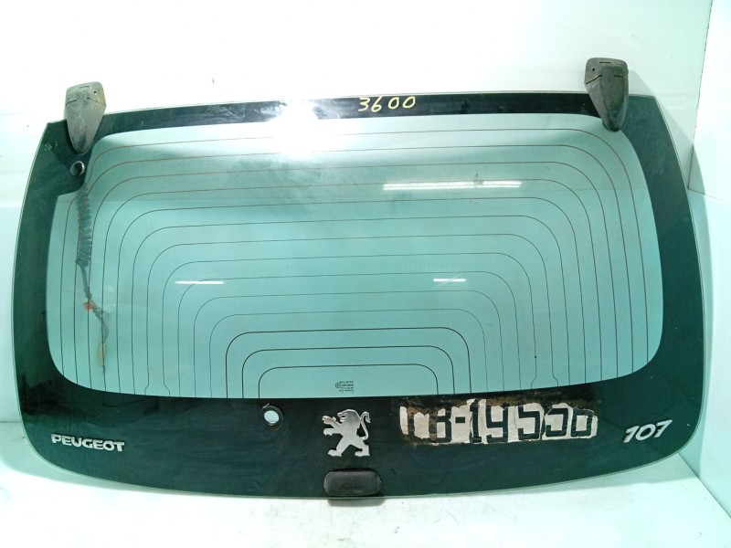 Recambio de luna trasera para peugeot 107 urban referencia OEM IAM   