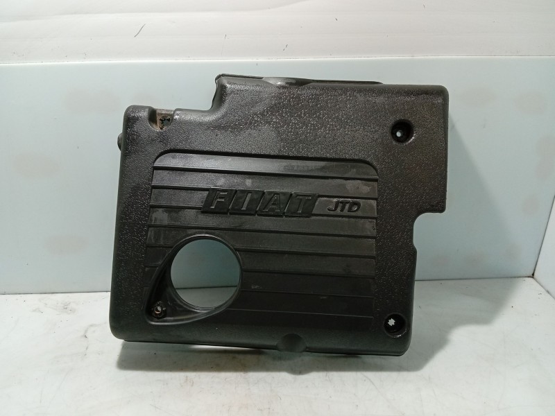 Recambio de tapa motor para fiat bravo i (182_) 1.9 jtd 105 referencia OEM IAM   