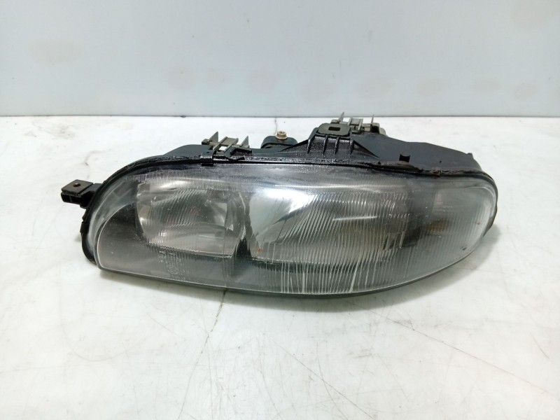 Recambio de faro izquierdo para fiat bravo i (182_) 1.9 jtd 105 referencia OEM IAM 0000046523121  