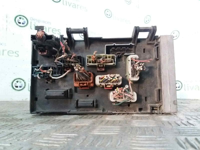 Recambio de caja reles / fusibles para chrysler voyager (es) 3.0 le   |   10.89 - ... | 1989 | 141 cv / 104 kw referencia OEM IA
